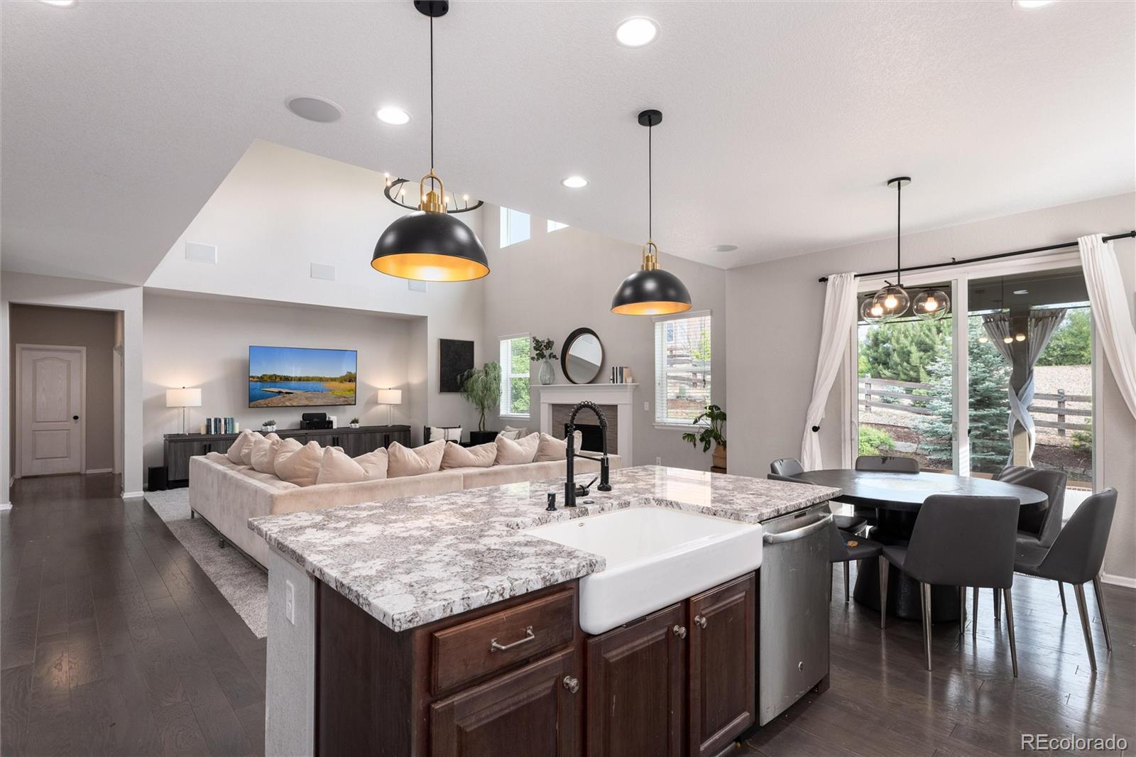 MLS Image #8 for 23910 e ontario place,aurora, Colorado
