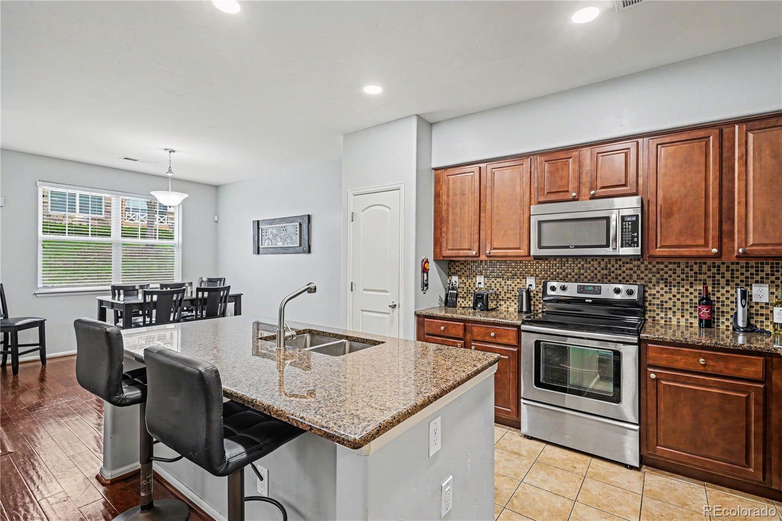 MLS Image #2 for 3631 s perth circle 103,aurora, Colorado