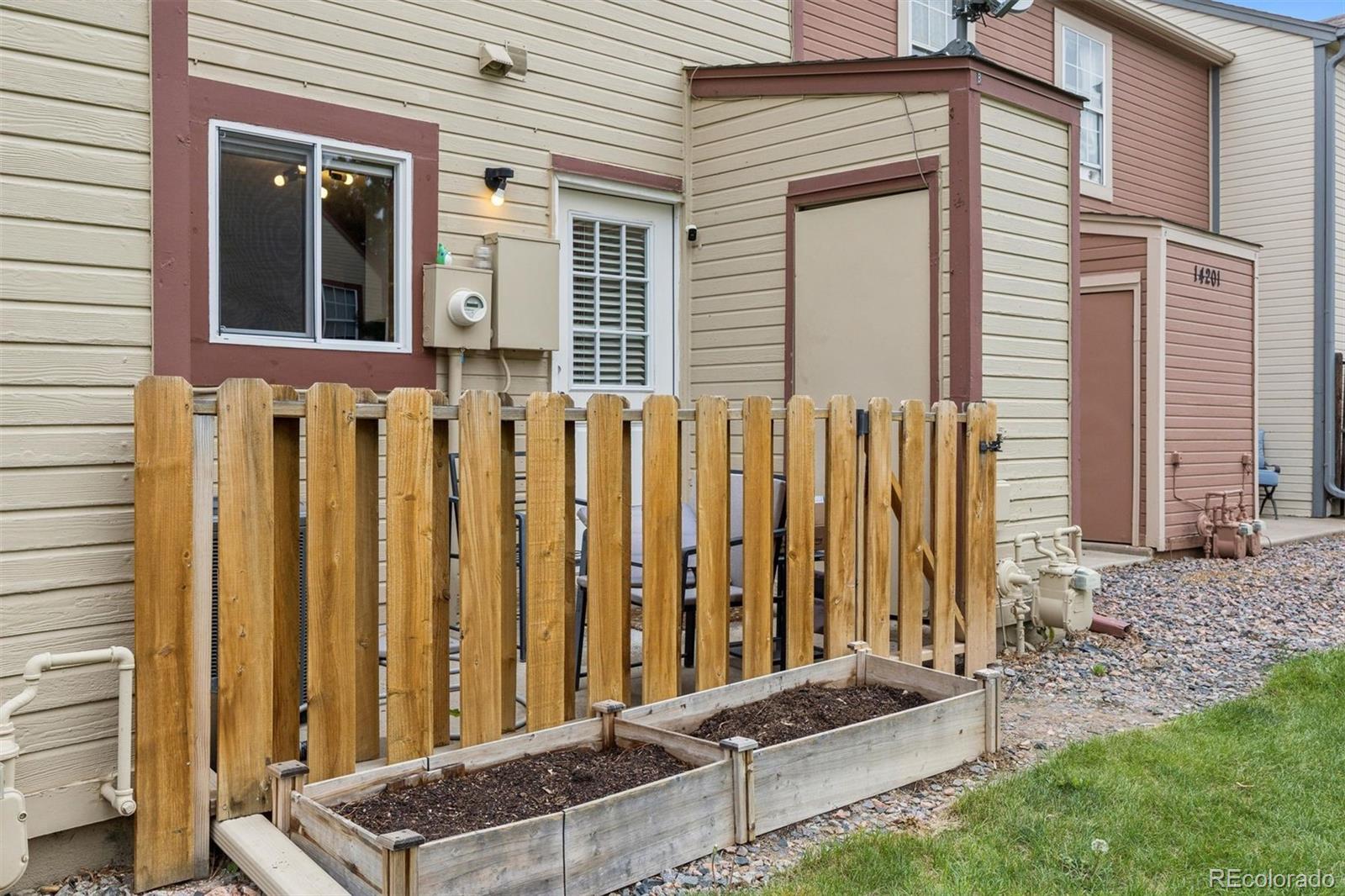 MLS Image #25 for 14201 e hawaii circle b,aurora, Colorado