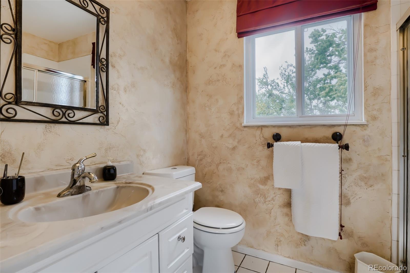 MLS Image #15 for 1545 s vaughn circle,aurora, Colorado