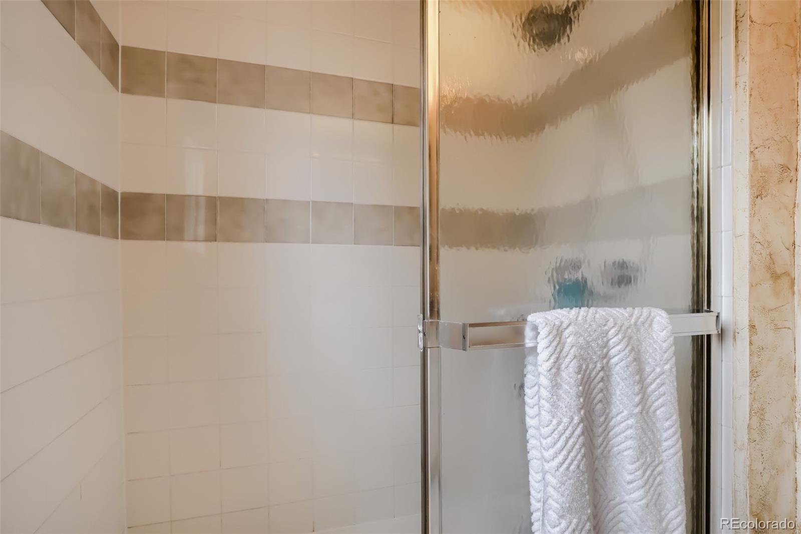 MLS Image #16 for 1545 s vaughn circle,aurora, Colorado