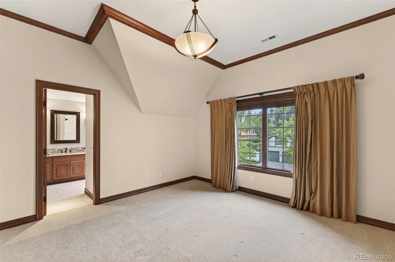 MLS Image #22 for 4101 e 2nd avenue,denver, Colorado