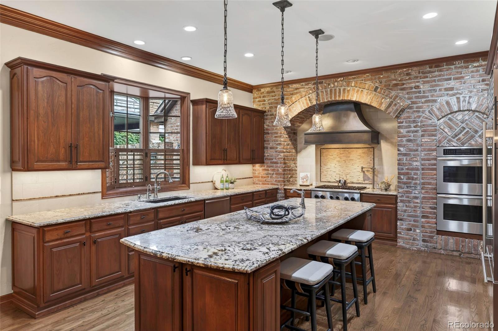 MLS Image #8 for 4101 e 2nd avenue,denver, Colorado