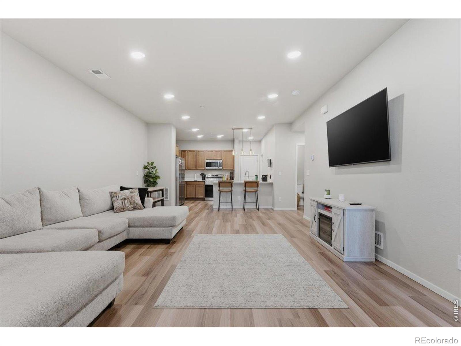 MLS Image #8 for 6825  4th st rd,greeley, Colorado