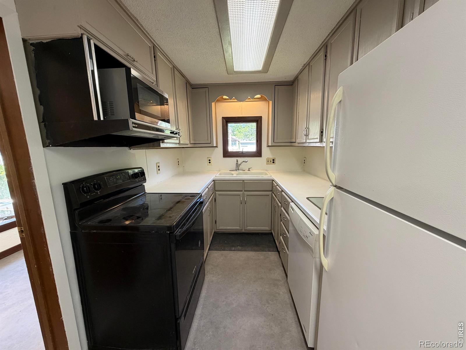 MLS Image #25 for 153  17th street,burlington, Colorado