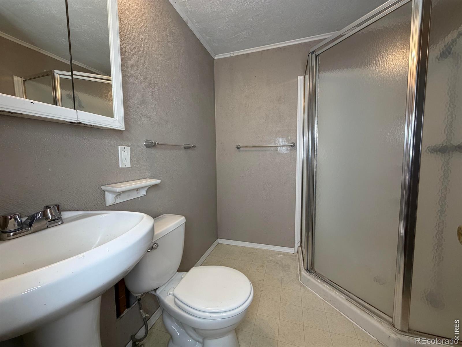 MLS Image #32 for 153  17th street,burlington, Colorado