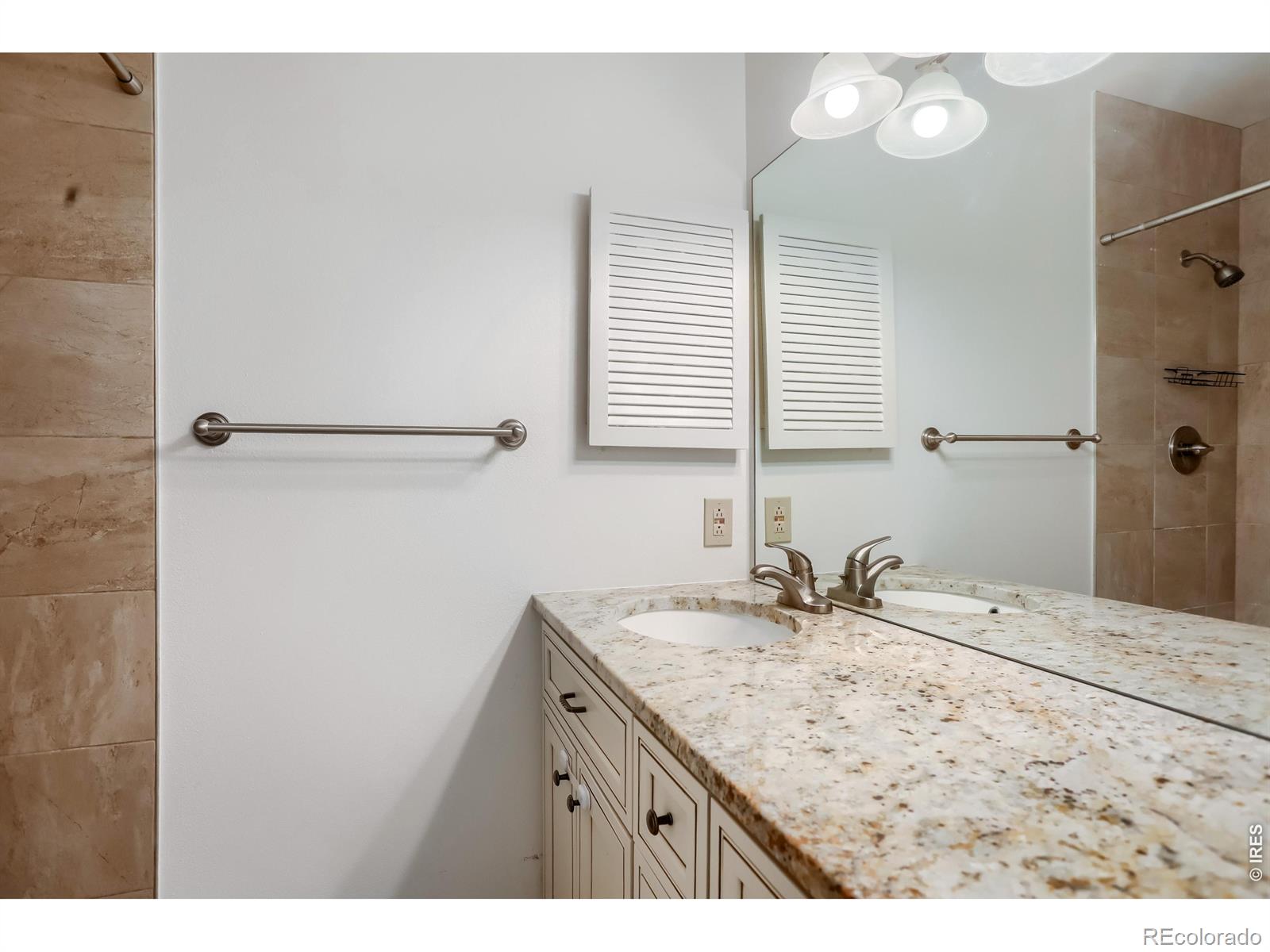 MLS Image #18 for 8011  countryside park,niwot, Colorado