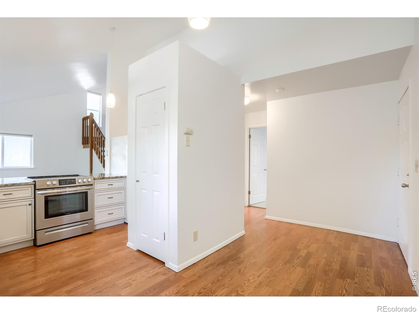 MLS Image #6 for 8011  countryside park,niwot, Colorado