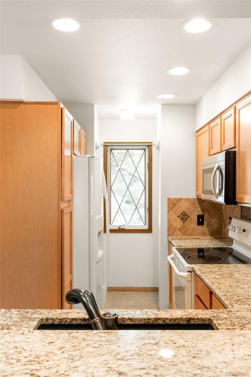 MLS Image #4 for 10418 w dartmouth avenue,lakewood, Colorado