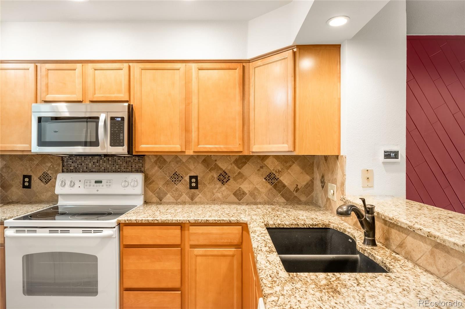 MLS Image #5 for 10418 w dartmouth avenue,lakewood, Colorado