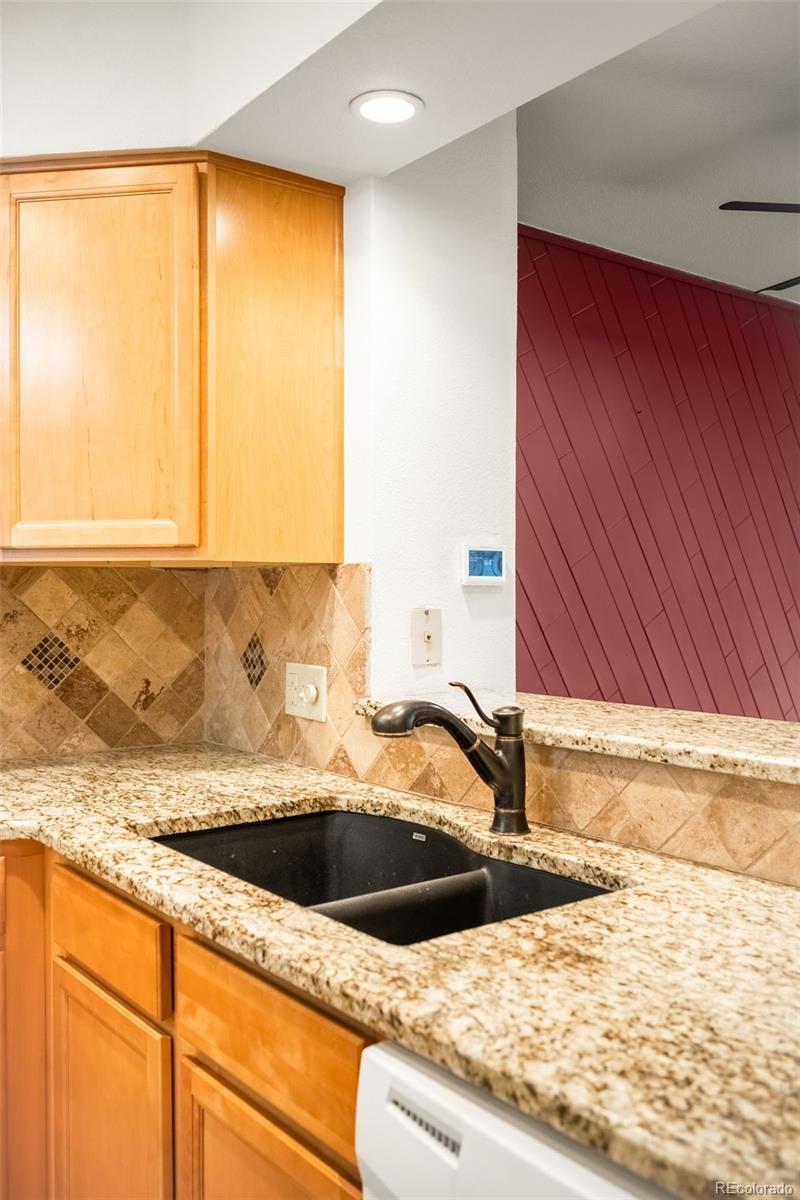 MLS Image #6 for 10418 w dartmouth avenue,lakewood, Colorado