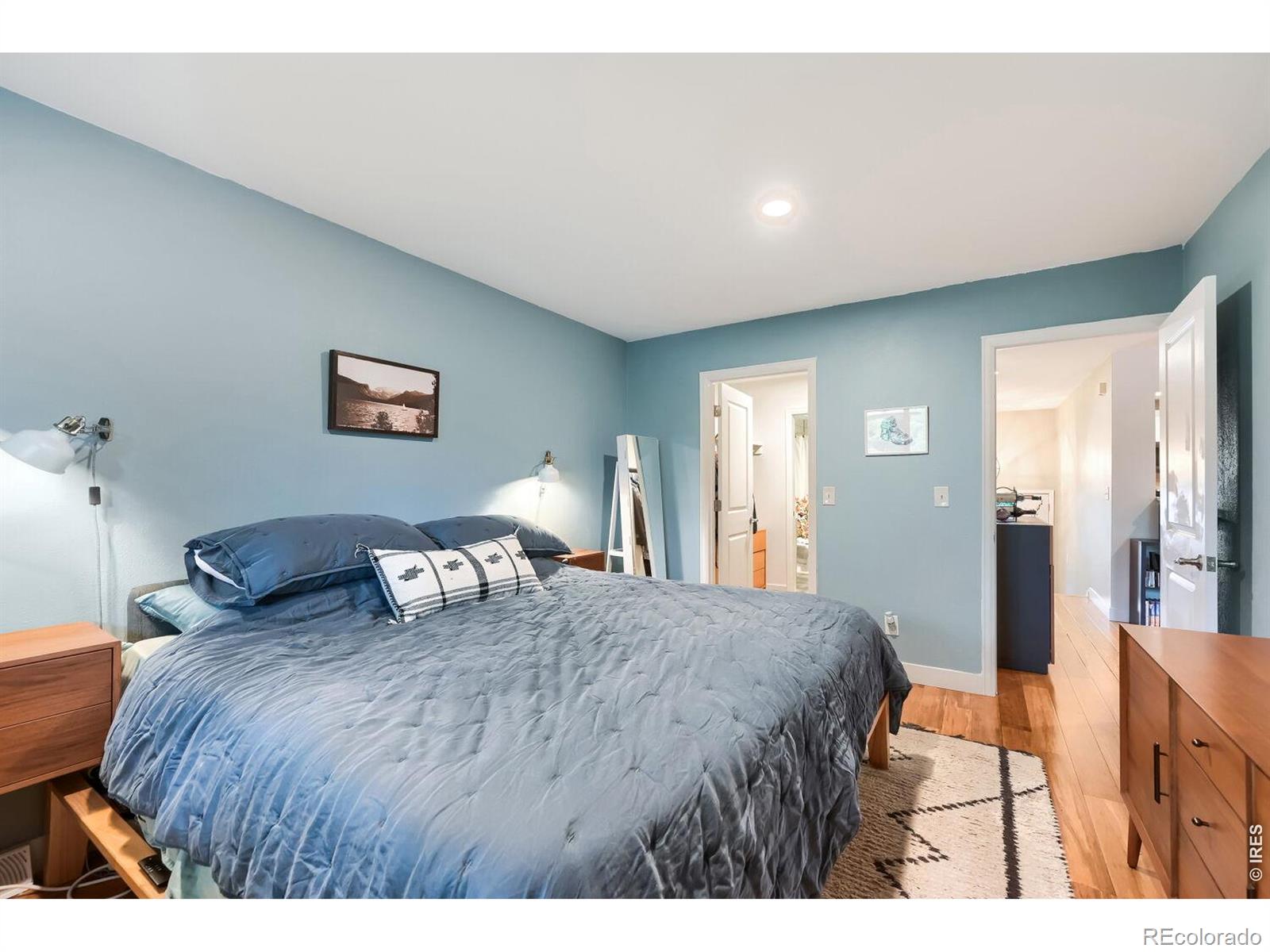 MLS Image #11 for 1546  greenbriar boulevard,boulder, Colorado