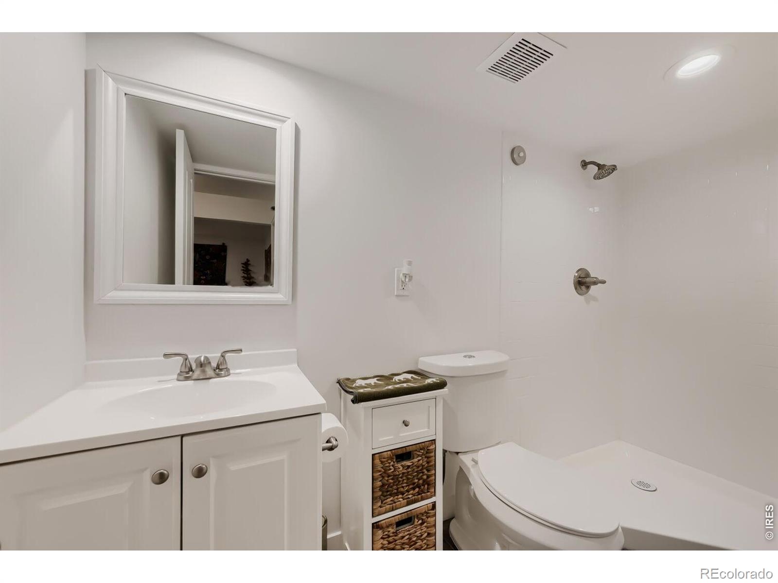 MLS Image #20 for 1546  greenbriar boulevard,boulder, Colorado