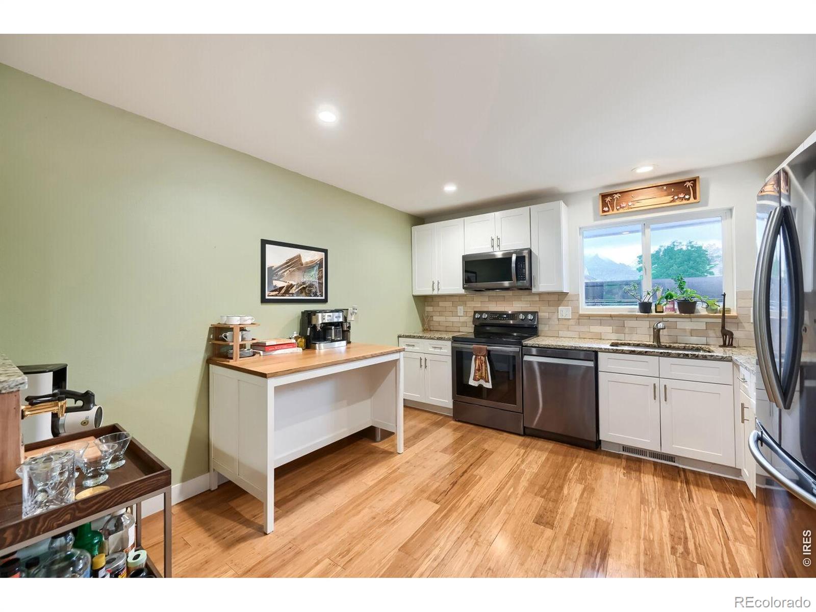 MLS Image #4 for 1546  greenbriar boulevard,boulder, Colorado