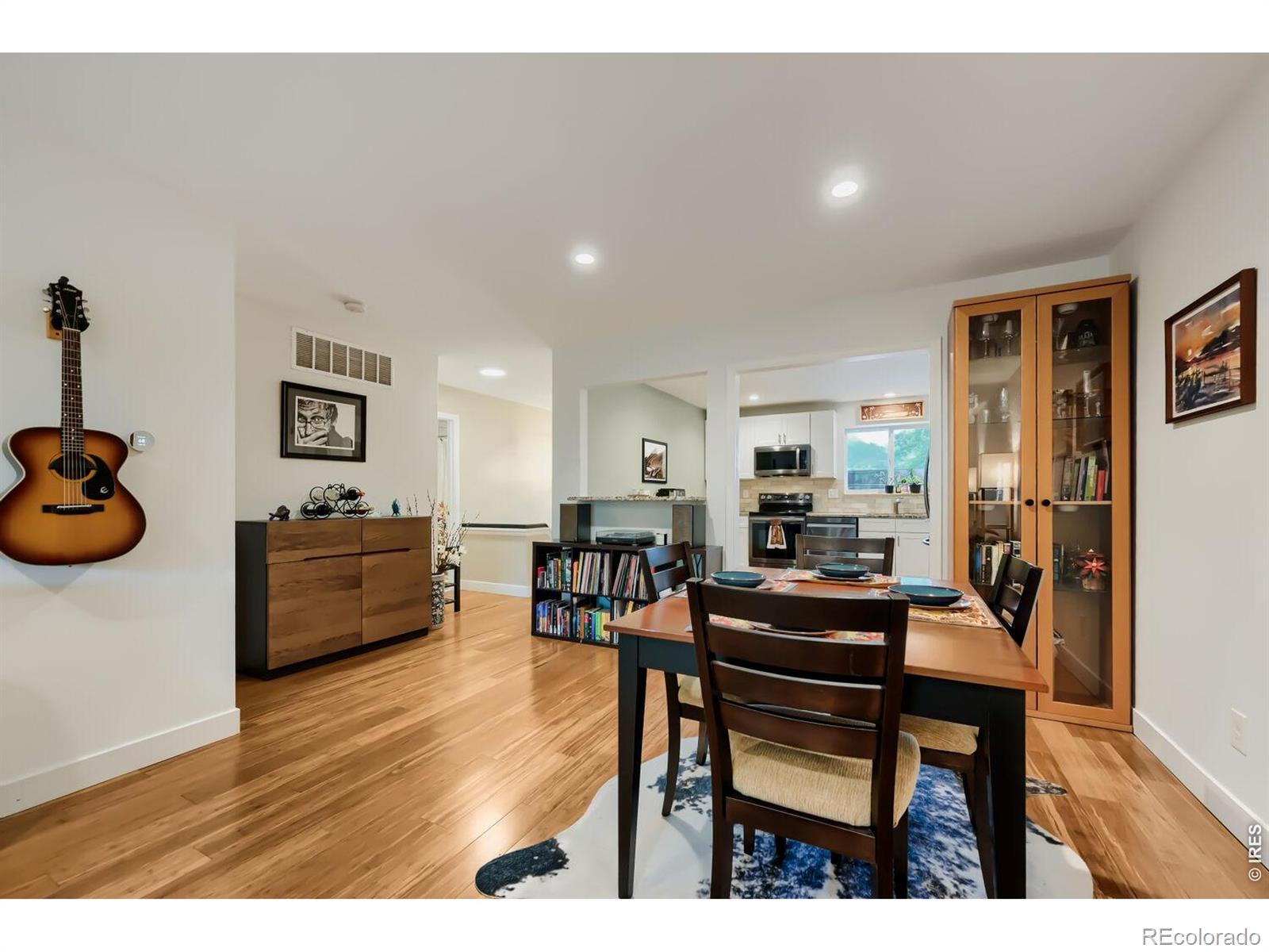 MLS Image #6 for 1546  greenbriar boulevard,boulder, Colorado