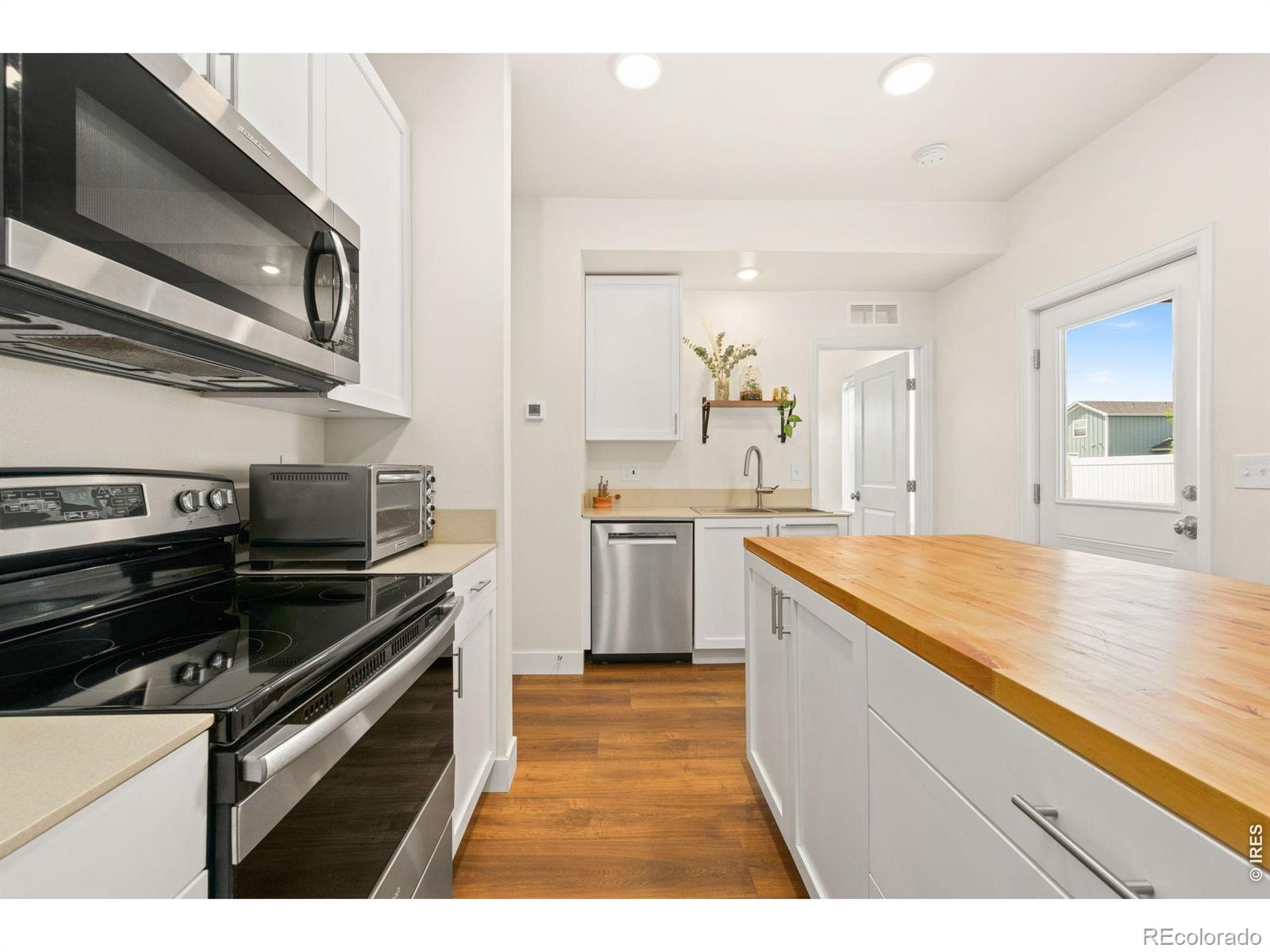 MLS Image #8 for 4050  sveta lane,wellington, Colorado