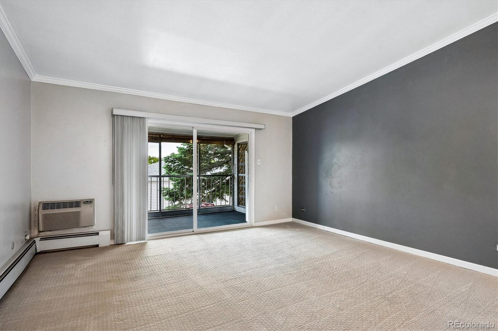 MLS Image #10 for 715 s clinton street,denver, Colorado