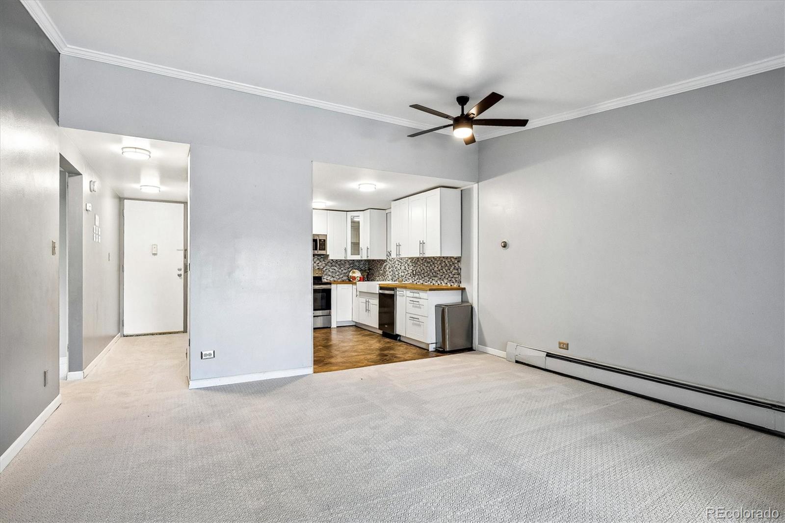 MLS Image #11 for 715 s clinton street,denver, Colorado