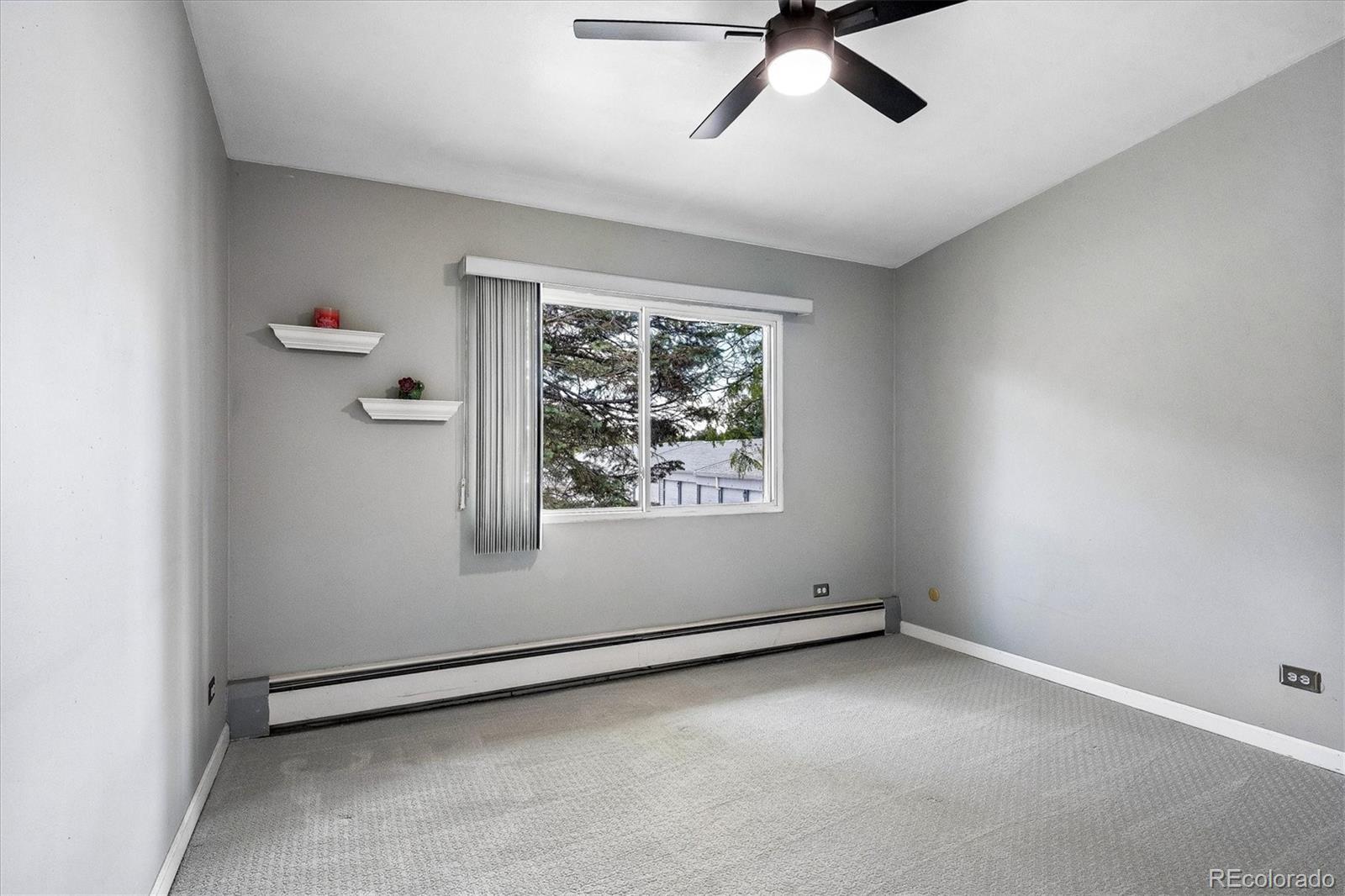 MLS Image #14 for 715 s clinton street,denver, Colorado