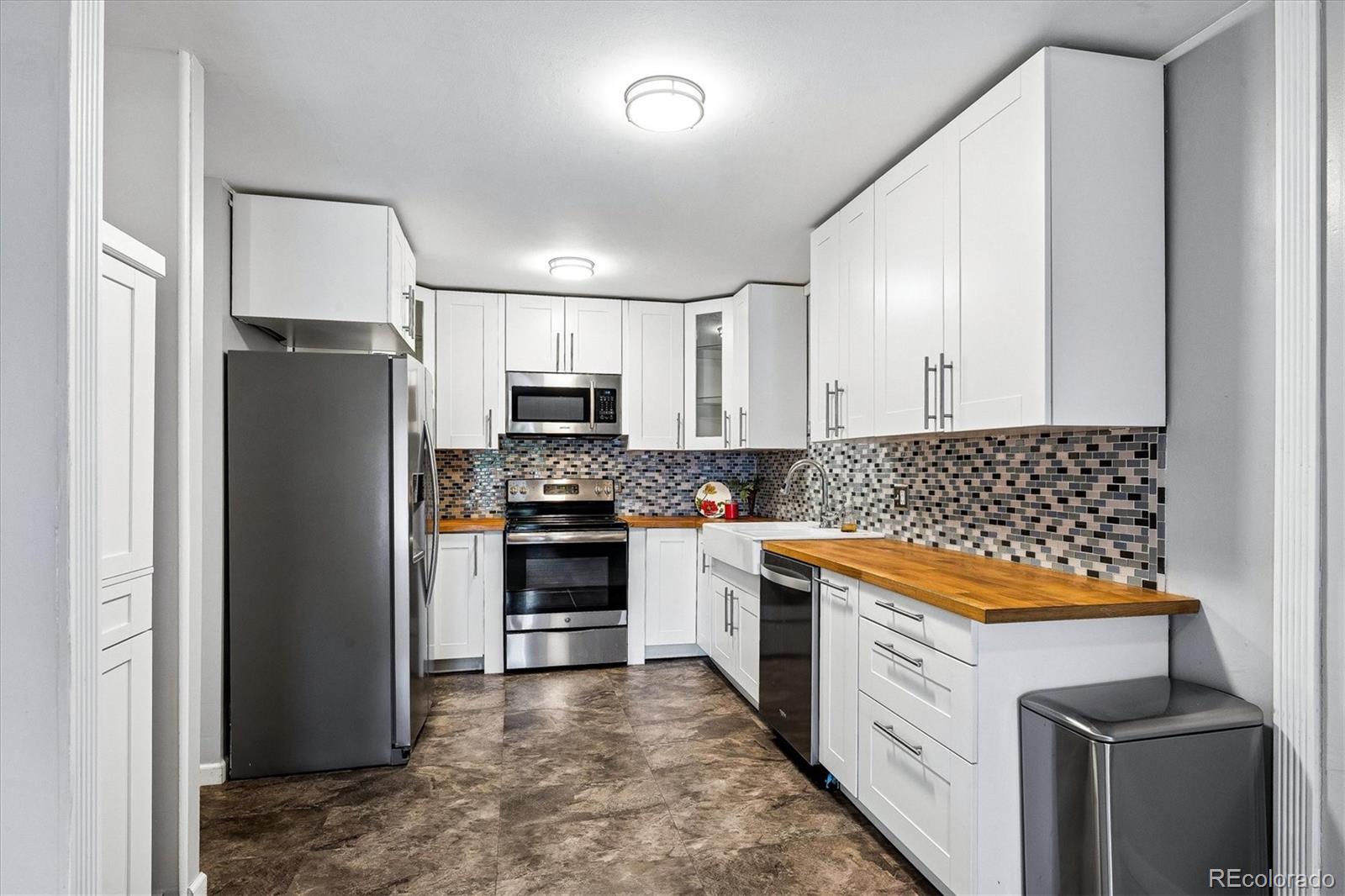 MLS Image #4 for 715 s clinton street,denver, Colorado