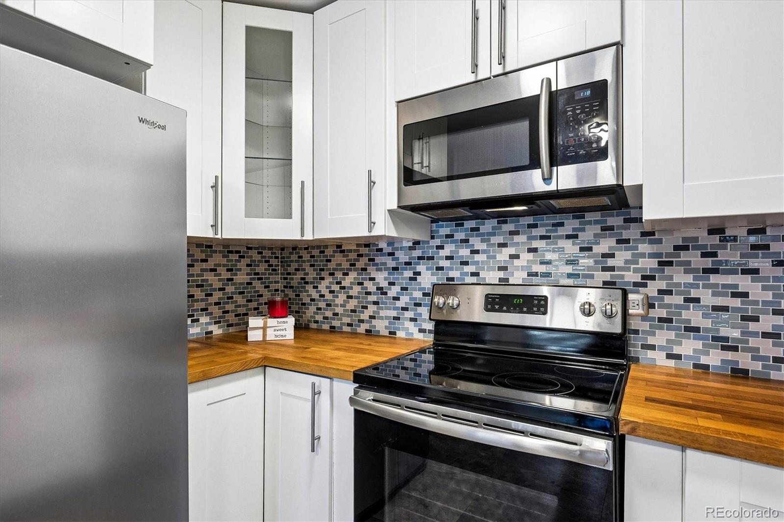 MLS Image #7 for 715 s clinton street,denver, Colorado