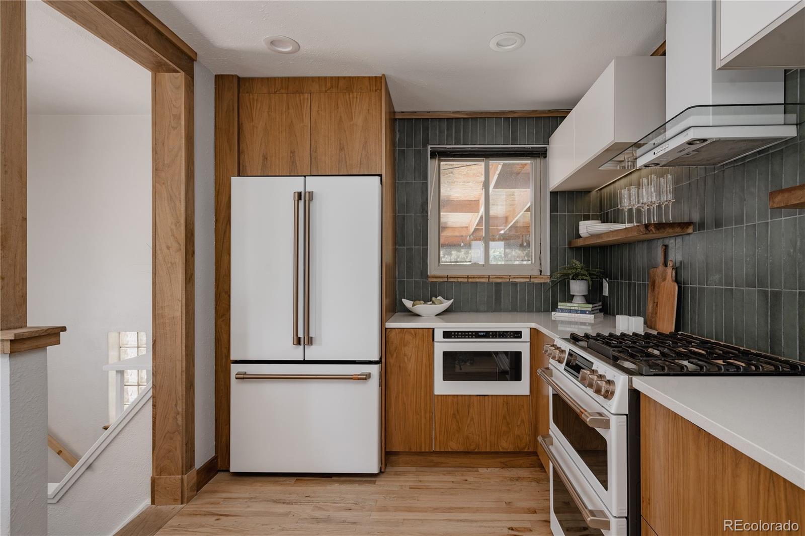 MLS Image #18 for 3733  sheridan boulevard,wheat ridge, Colorado