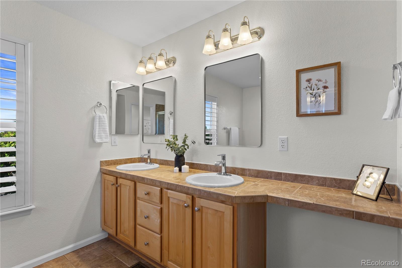 MLS Image #11 for 5424  fullerton circle,highlands ranch, Colorado