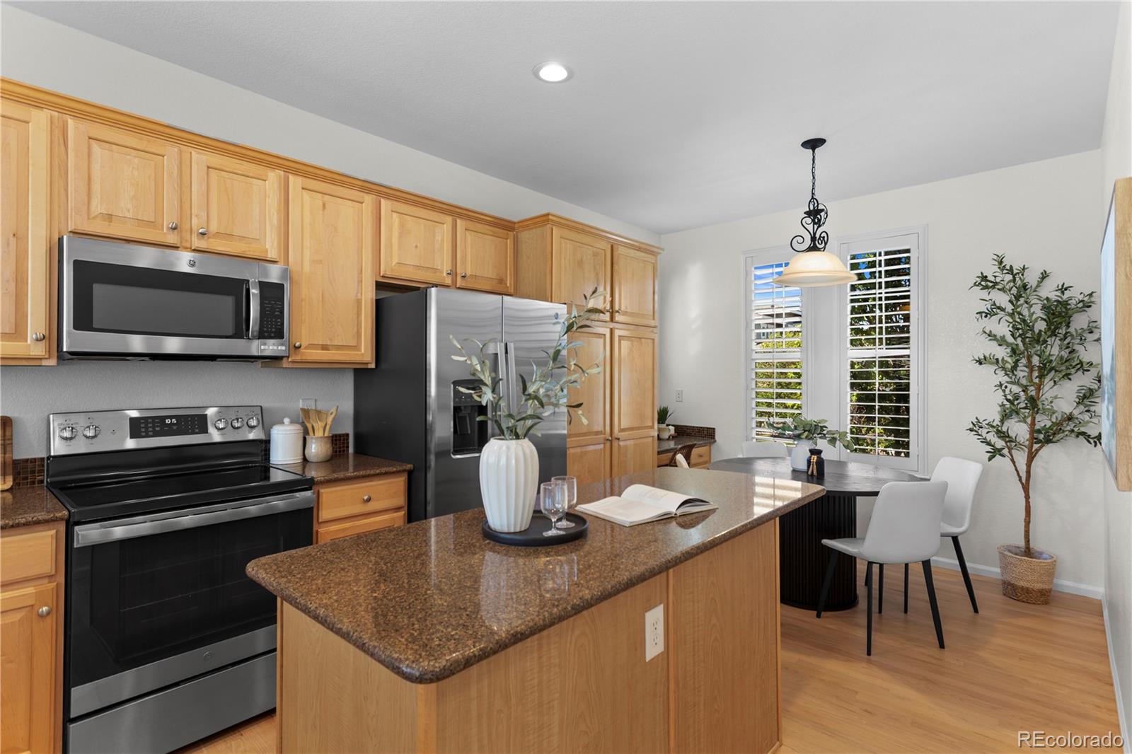 MLS Image #2 for 5424  fullerton circle,highlands ranch, Colorado