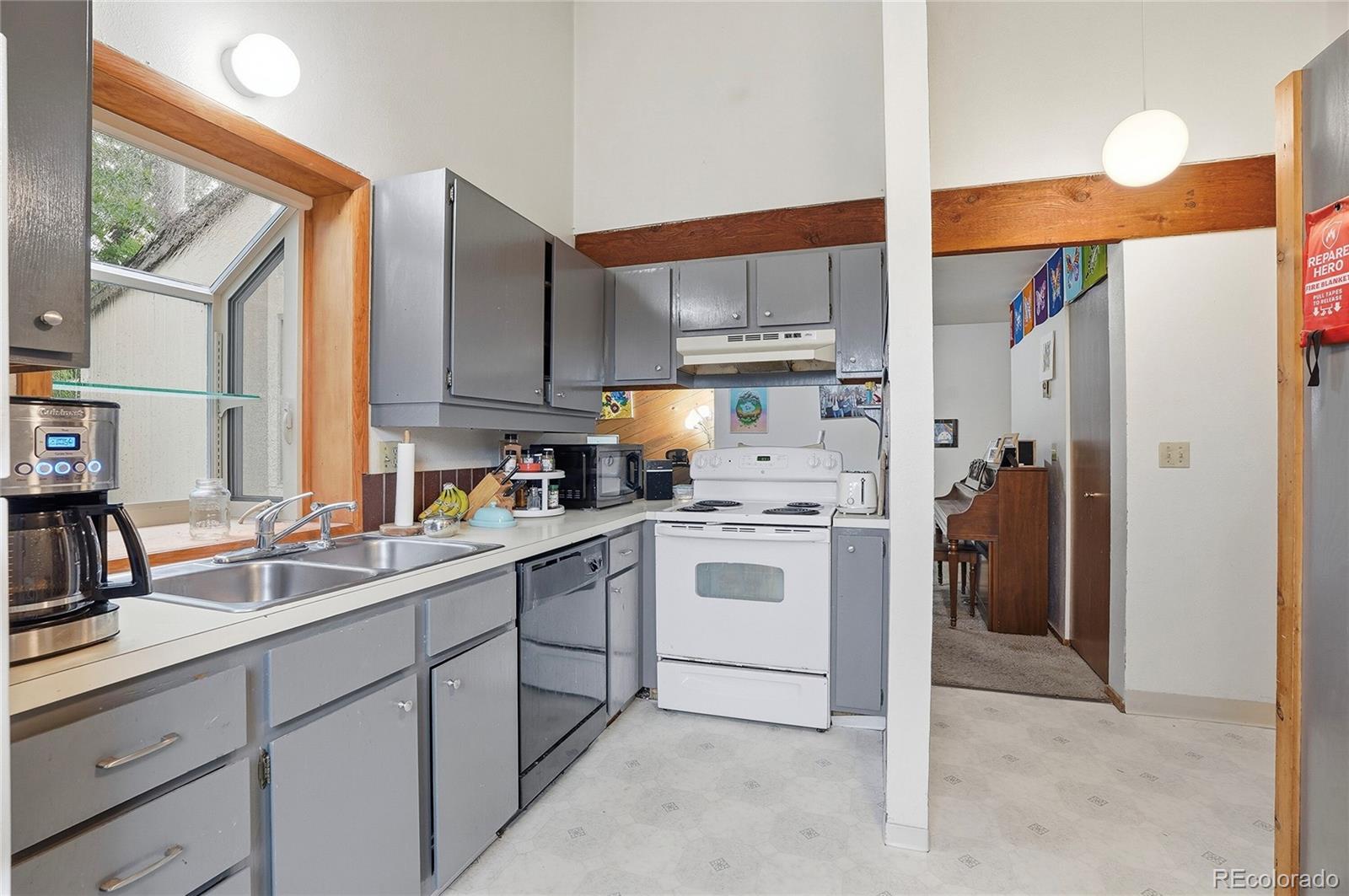 MLS Image #8 for 4733  tantra drive,boulder, Colorado