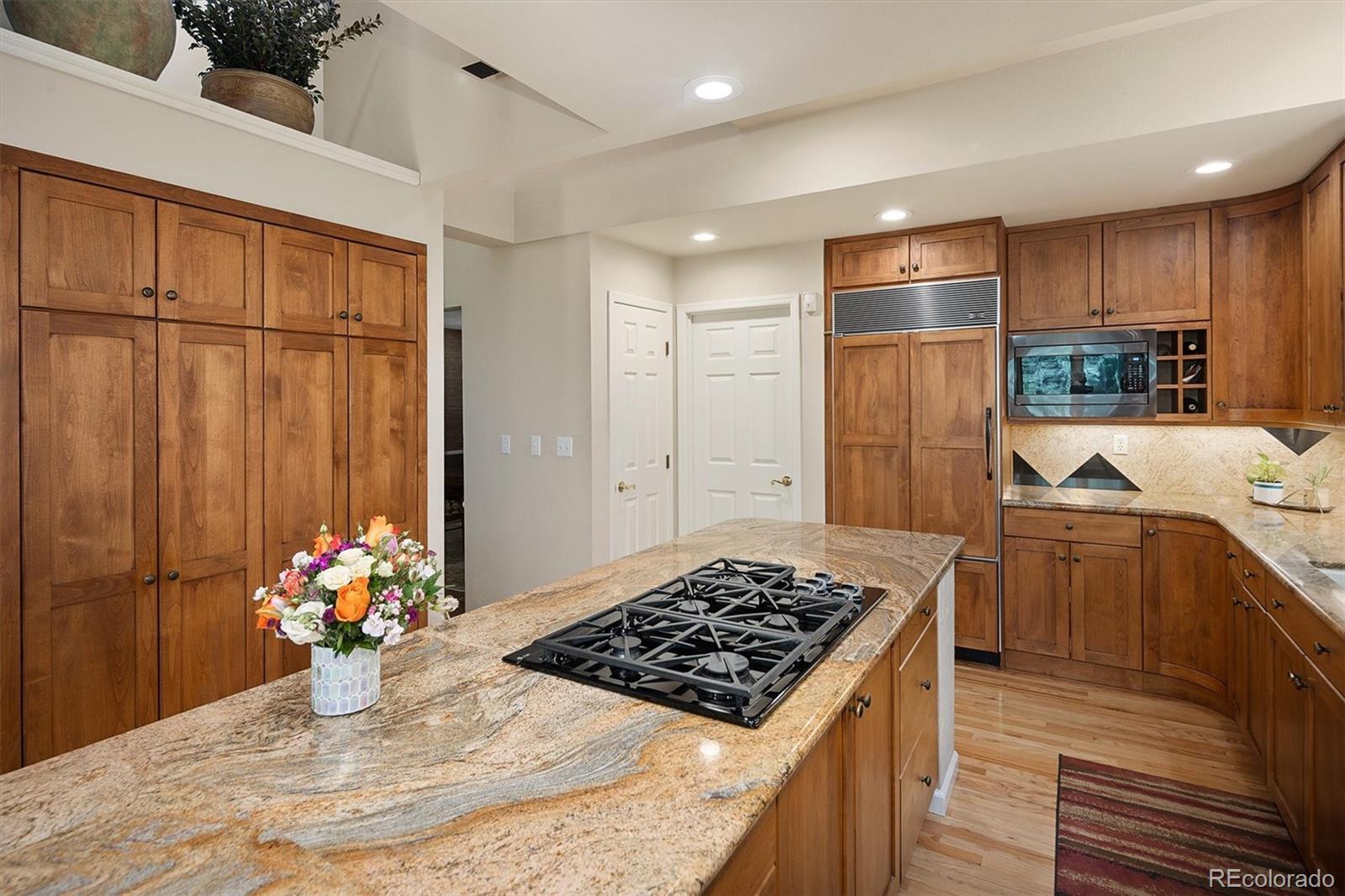 MLS Image #14 for 9561 e lake circle,greenwood village, Colorado