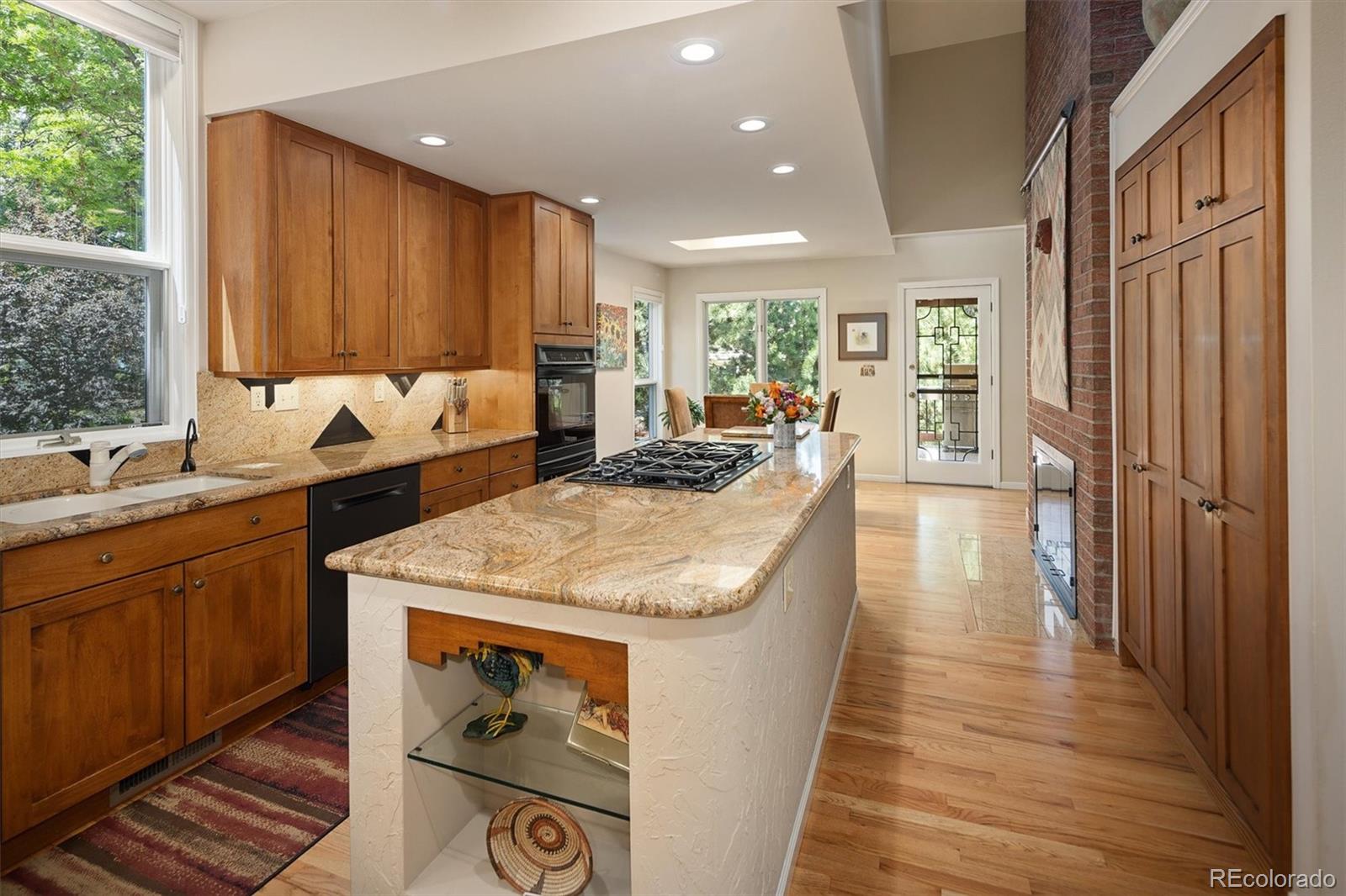 MLS Image #15 for 9561 e lake circle,greenwood village, Colorado