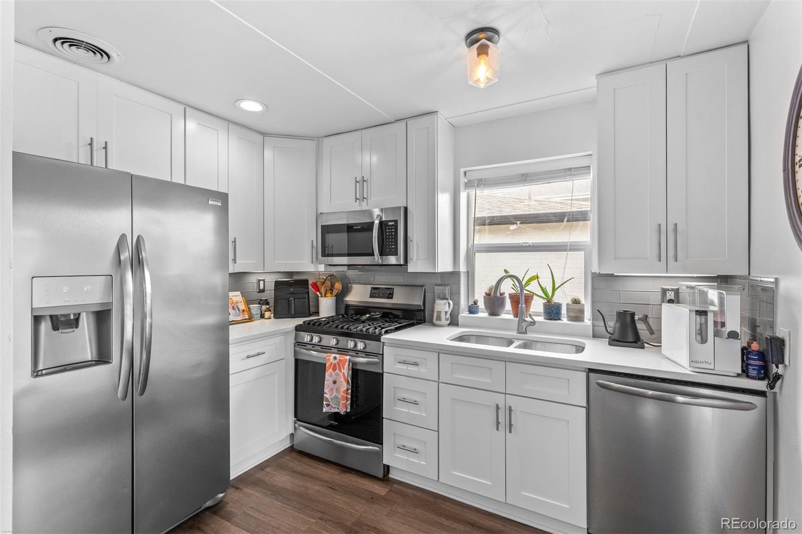 MLS Image #4 for 2657  perry street,denver, Colorado