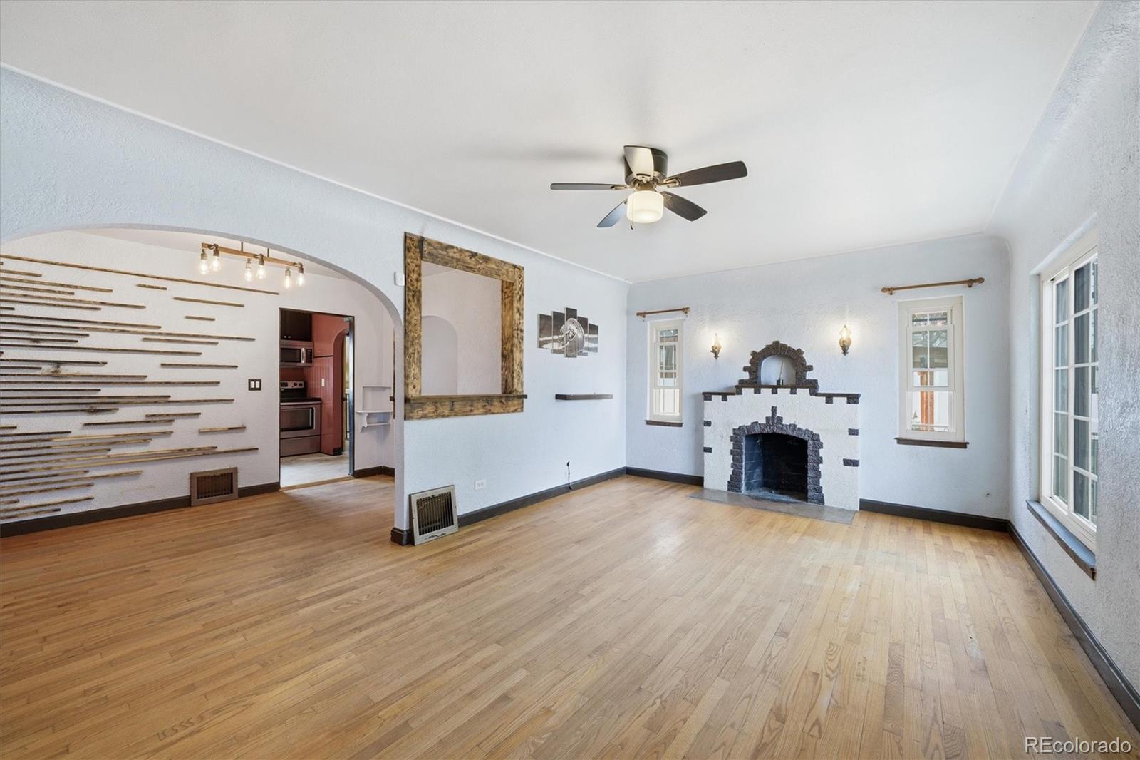 MLS Image #11 for 310 s clay street,denver, Colorado