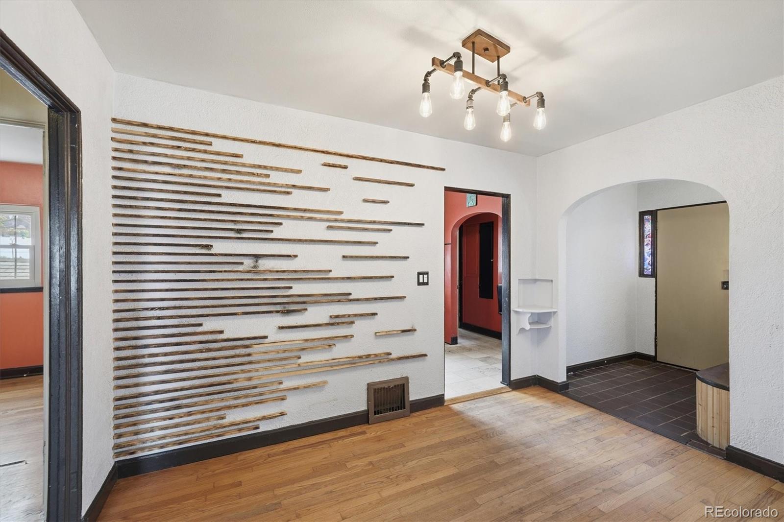 MLS Image #13 for 310 s clay street,denver, Colorado