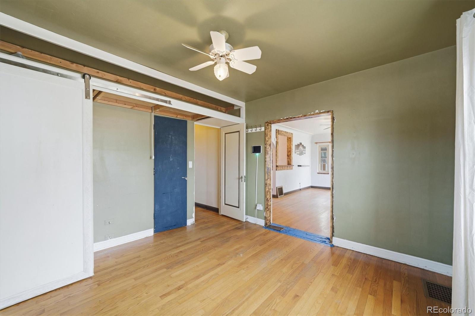 MLS Image #21 for 310 s clay street,denver, Colorado