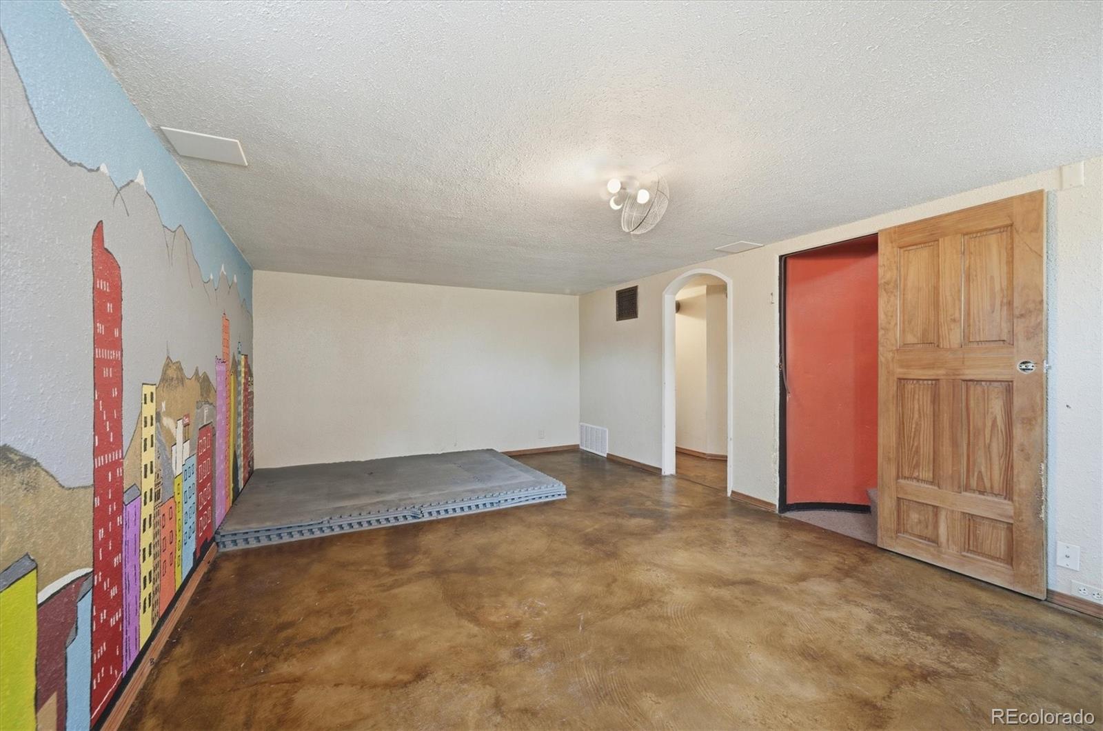 MLS Image #32 for 310 s clay street,denver, Colorado