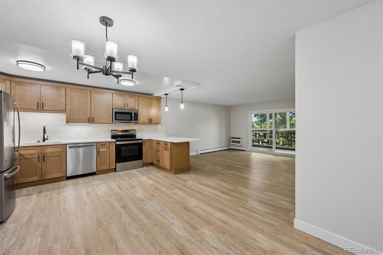 MLS Image #2 for 605 s alton way 3c,denver, Colorado