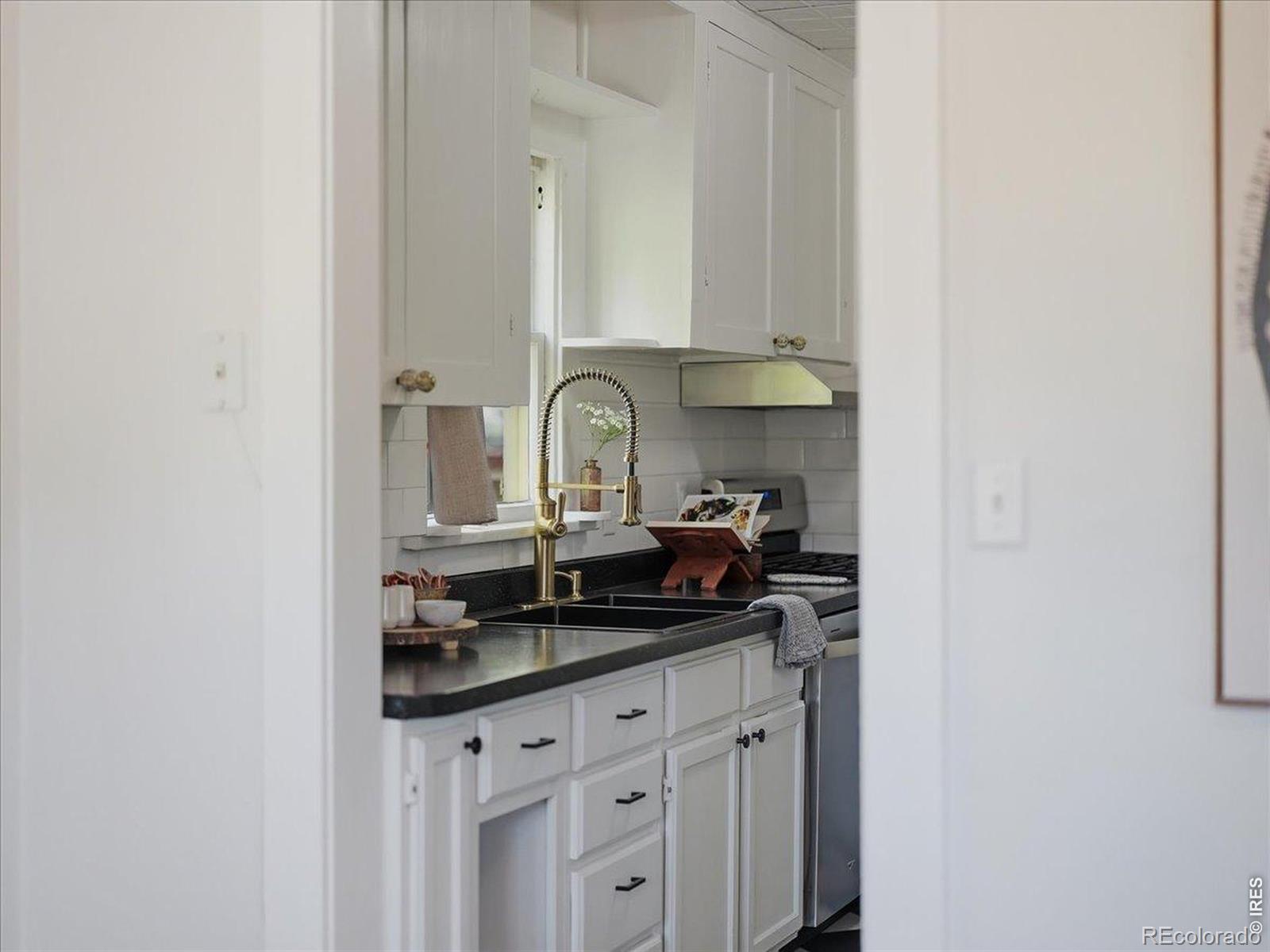 MLS Image #13 for 1726 w mulberry street,fort collins, Colorado