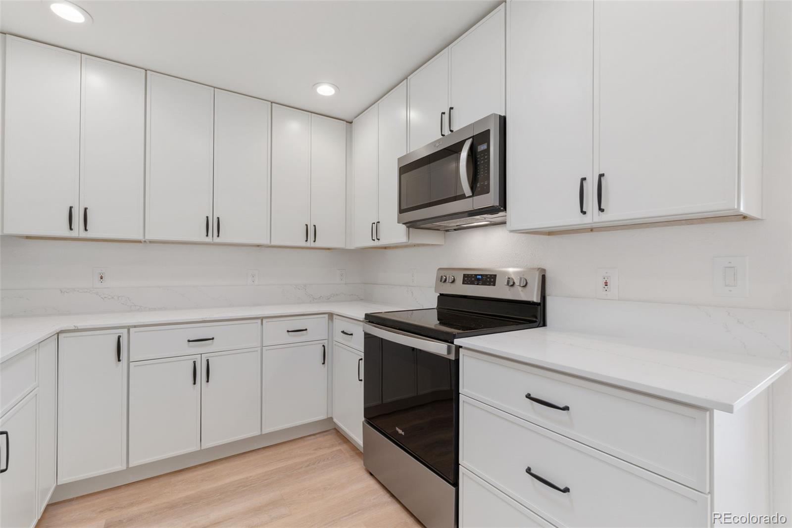 MLS Image #10 for 8369  cherokee street,denver, Colorado