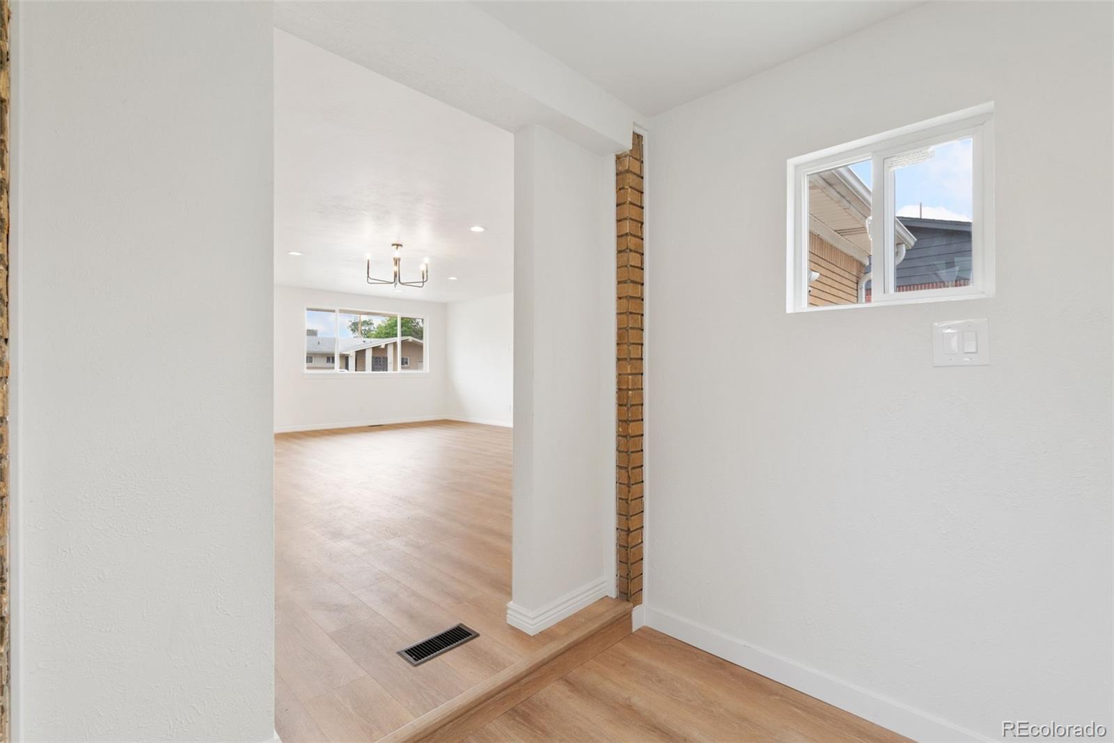 MLS Image #14 for 8369  cherokee street,denver, Colorado