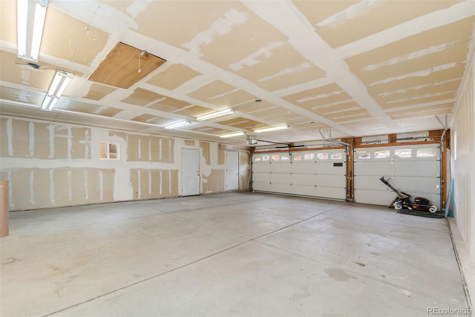 MLS Image #38 for 8369  cherokee street,denver, Colorado