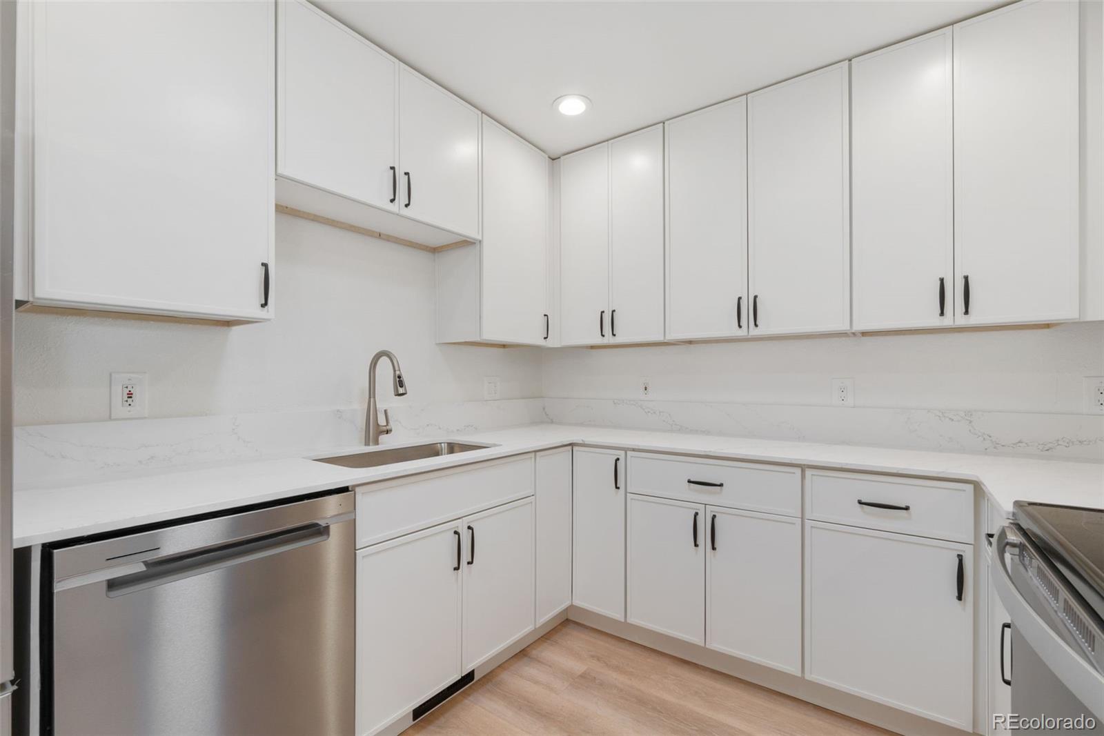 MLS Image #9 for 8369  cherokee street,denver, Colorado