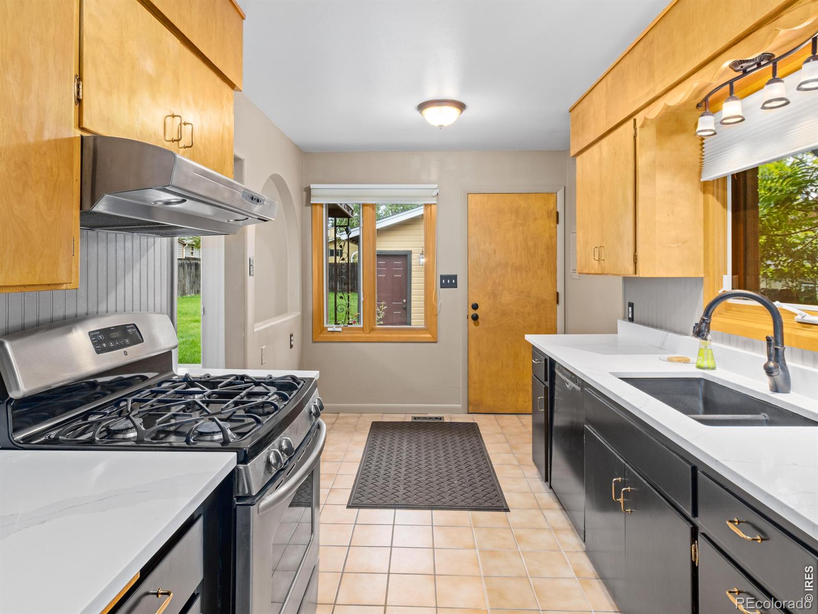 MLS Image #15 for 414 w 13th street,loveland, Colorado