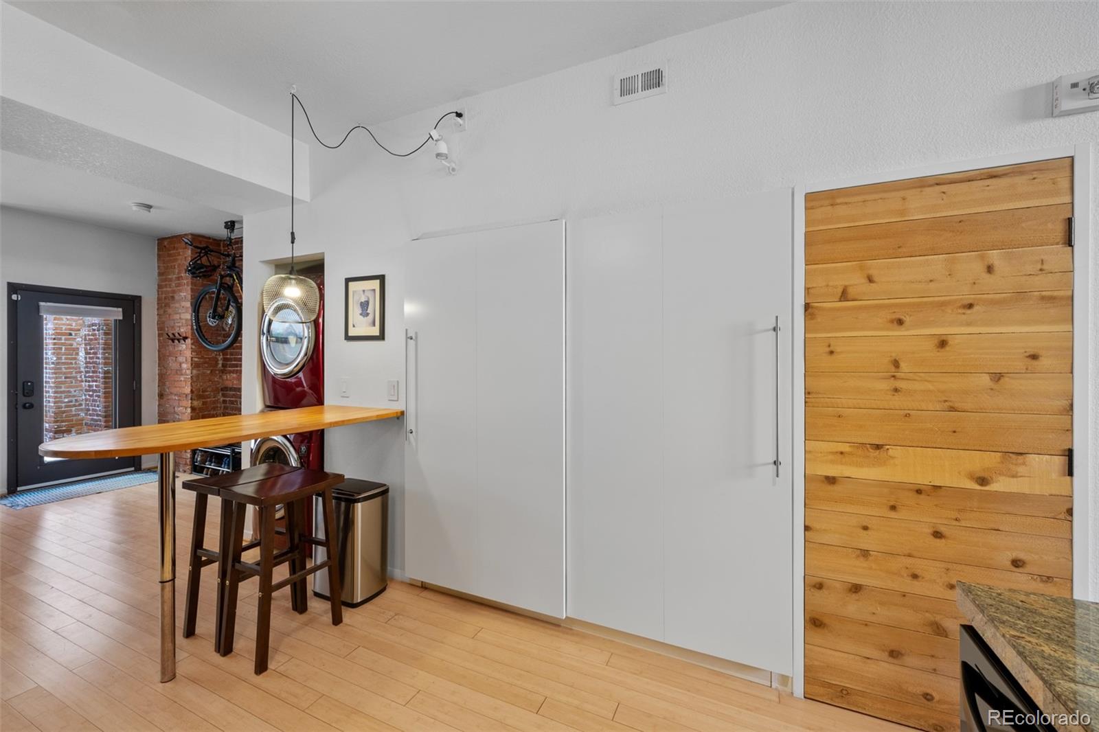 MLS Image #13 for 3225  blake street,denver, Colorado