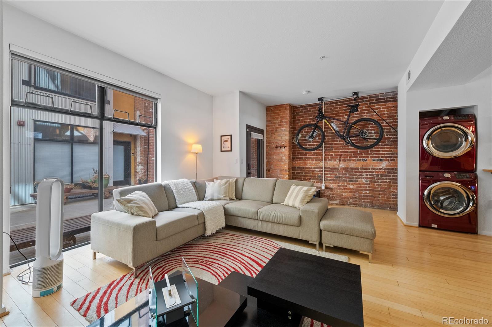MLS Image #6 for 3225  blake street,denver, Colorado