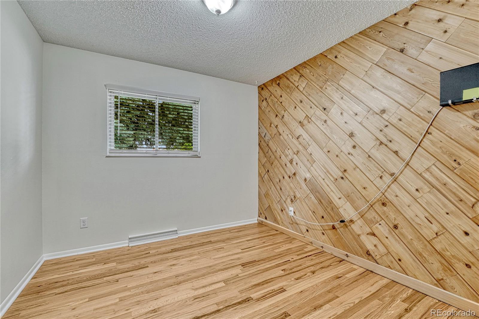 MLS Image #12 for 408  scranton street,aurora, Colorado