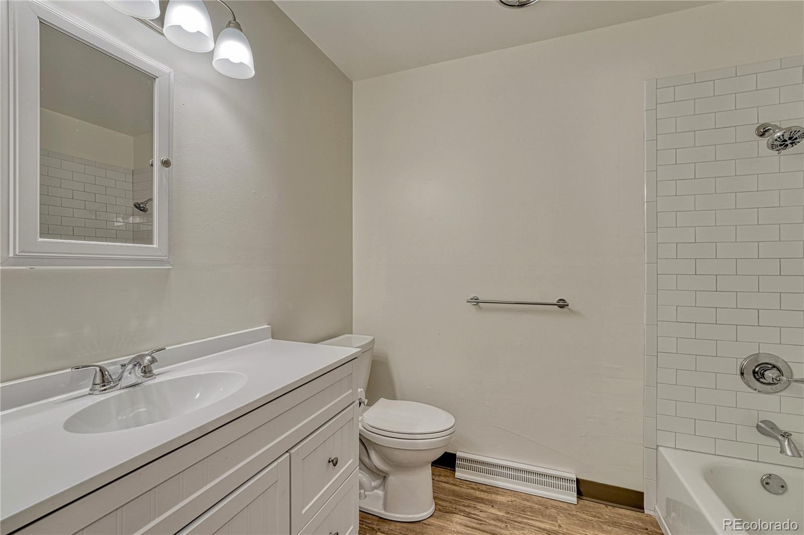 MLS Image #15 for 408  scranton street,aurora, Colorado