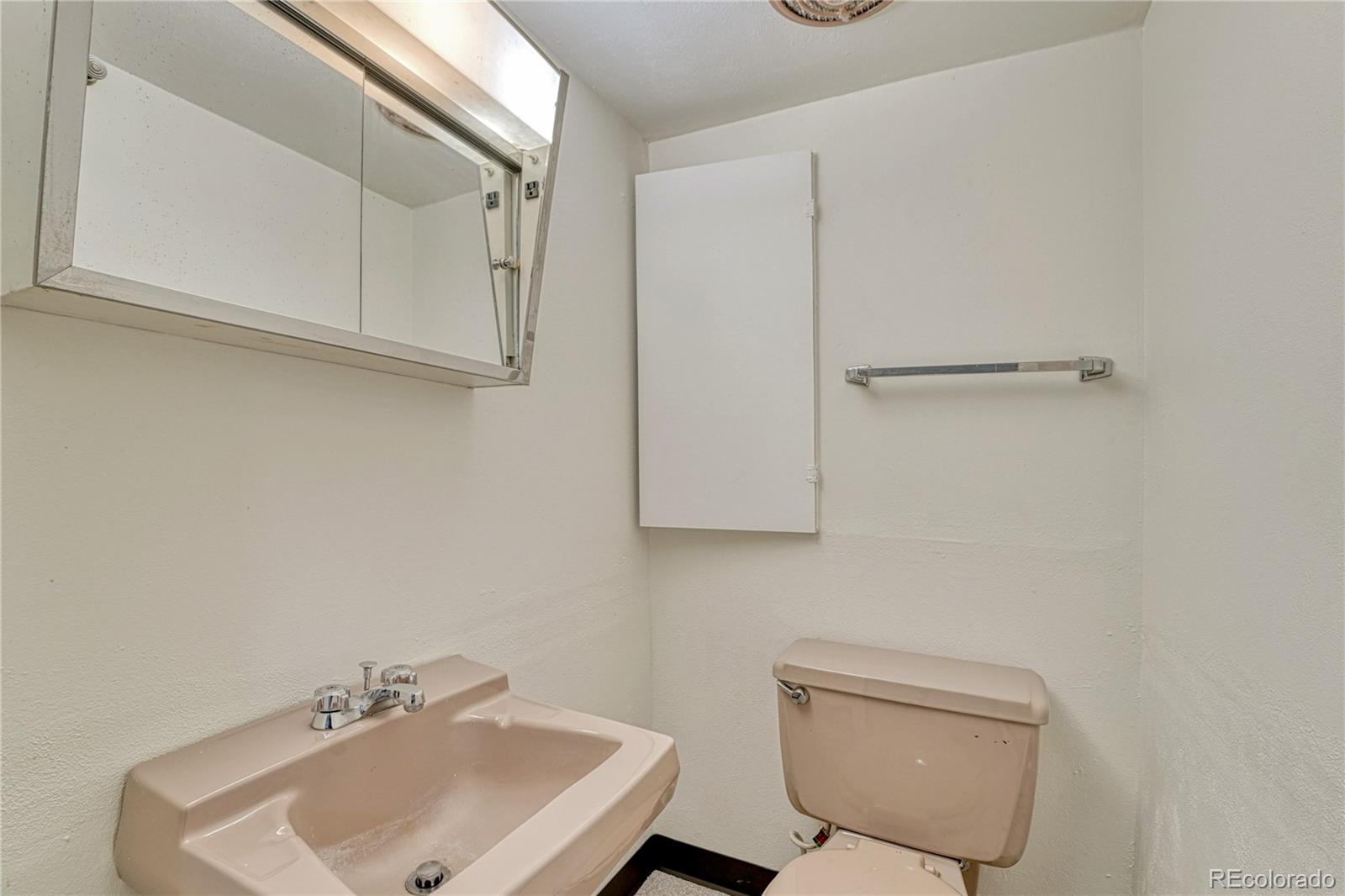 MLS Image #26 for 408  scranton street,aurora, Colorado