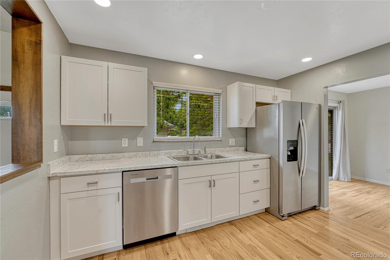 MLS Image #5 for 408  scranton street,aurora, Colorado