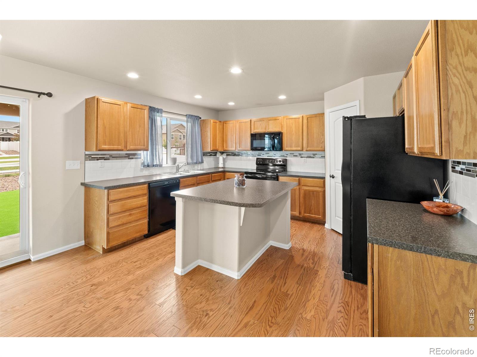 MLS Image #12 for 4476  mountain sky street,johnstown, Colorado
